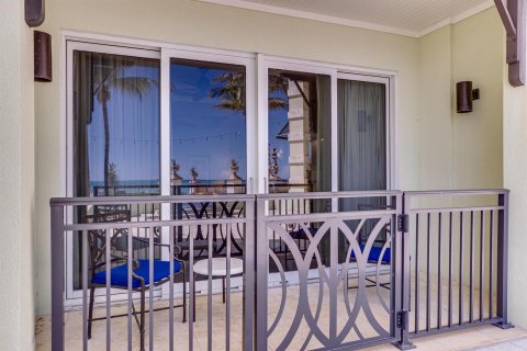 Condo in Vero Beach, Florida, 1 bedroom  № 837683 - photo 17