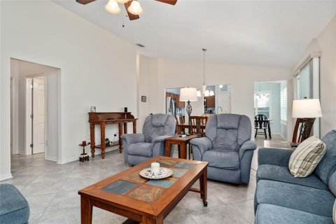 Casa en venta en The Villages, Florida, 3 dormitorios, 138.24 m2 № 1386828 - foto 13