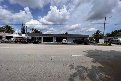 Immobilier commercial à vendre à Hollywood, Floride № 522447 - photo 24