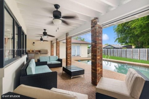 Casa en venta en Palmetto Bay, Florida, 5 dormitorios, 314.1 m2 № 522524 - foto 14