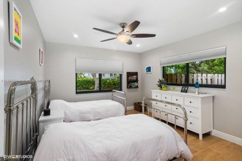 Casa en venta en Palmetto Bay, Florida, 5 dormitorios, 314.1 m2 № 522524 - foto 13