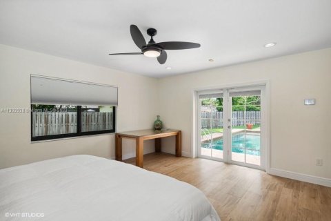 Villa ou maison à vendre à Palmetto Bay, Floride: 5 chambres, 314.1 m2 № 522524 - photo 11
