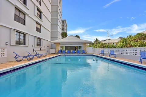 Condominio en venta en Juno Beach, Florida, 2 dormitorios, 115.48 m2 № 860922 - foto 13