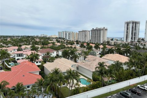 Condominio en venta en Hallandale Beach, Florida, 3 dormitorios, 132.85 m2 № 1206991 - foto 15