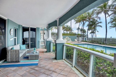 Copropriété à vendre à Deerfield Beach, Floride: 2 chambres, 258.18 m2 № 1136602 - photo 28