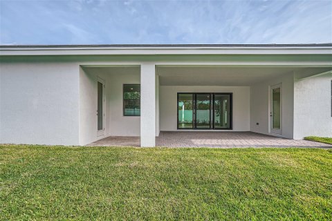 Casa en venta en Palm City, Florida, 4 dormitorios, 277.41 m2 № 860751 - foto 1