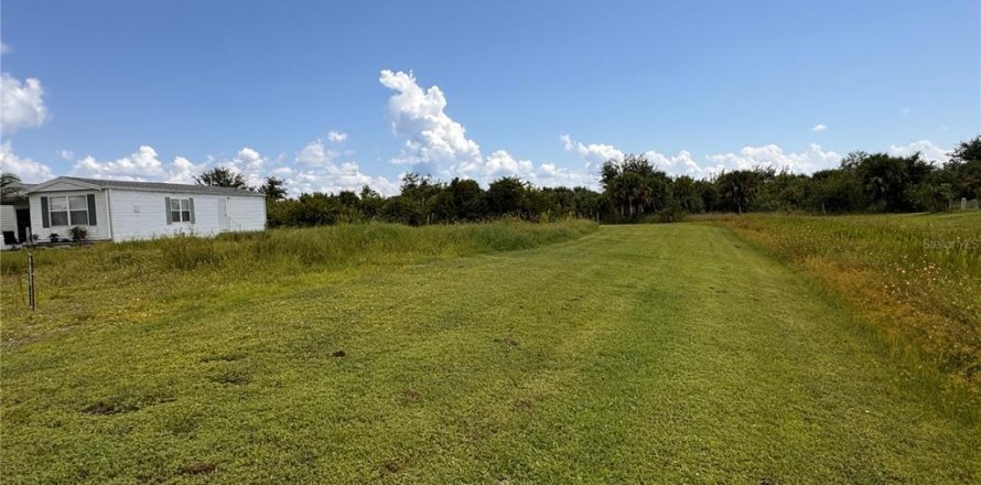 Terrain à Port Charlotte, Floride № 1374693