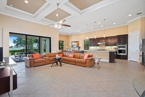 House in Wellington, Florida 3 bedrooms, 237.92 sq.m. № 1093990 - photo 29