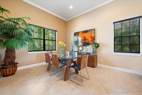 House in Wellington, Florida 3 bedrooms, 237.92 sq.m. № 1093990 - photo 28