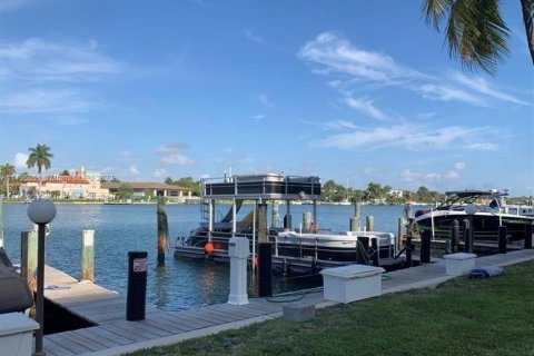 Terrain à vendre à Miami Beach, Floride № 874268 - photo 4