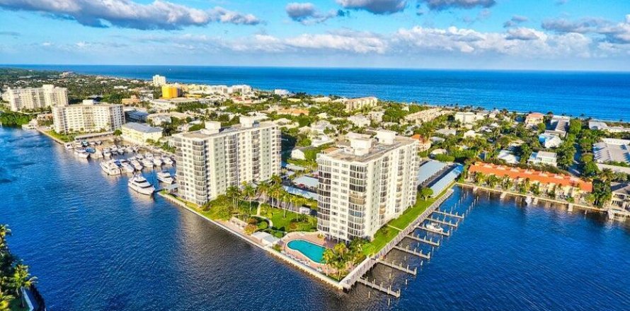 Condominio en Delray Beach, Florida, 2 dormitorios  № 1132817