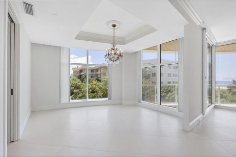 Copropriété à vendre à Longboat Key, Floride: 4 chambres, 364.27 m2 № 1338760 - photo 8