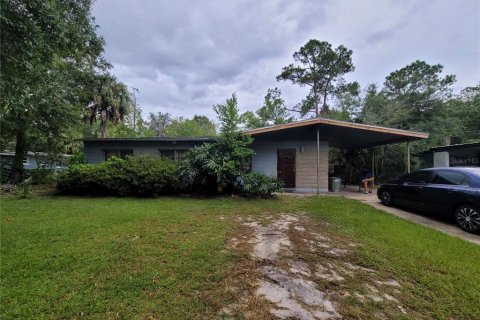 House in Gainesville, Florida 3 bedrooms, 100.15 sq.m. № 1343116 - photo 1