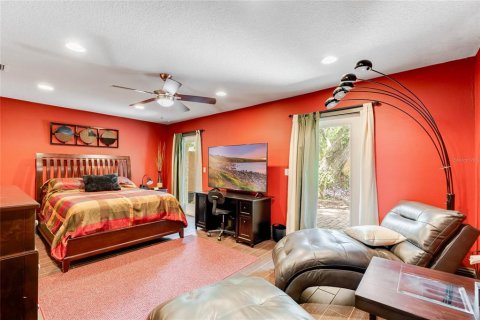 Villa ou maison à vendre à Kissimmee, Floride: 5 chambres, 478.08 m2 № 1343128 - photo 3