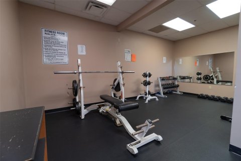 Condo in Pembroke Pines, Florida, 1 bedroom  № 1154610 - photo 9