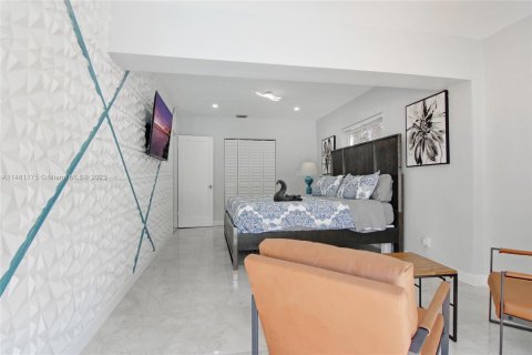 Casa en venta en Hollywood, Florida, 5 dormitorios № 821784 - foto 15