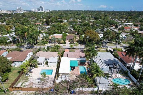 House in Hollywood, Florida 5 bedrooms № 821784 - photo 7
