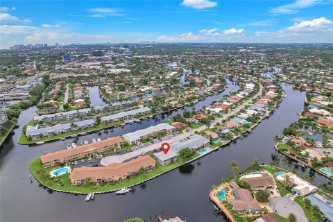 Copropriété à vendre à Pompano Beach, Floride: 2 chambres, 79.9 m2 № 1374954 - photo 28