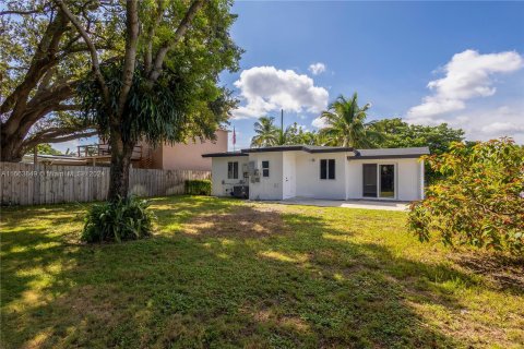 Casa en venta en Boynton Beach, Florida, 3 dormitorios, 93.09 m2 № 1374994 - foto 25