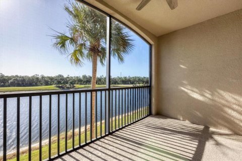 Copropriété à vendre à Bradenton, Floride: 2 chambres, 104.14 m2 № 1350573 - photo 6