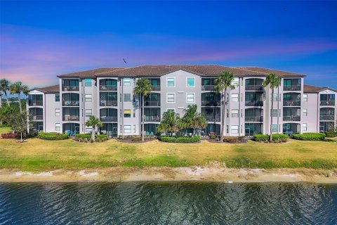 Condominio en venta en Bradenton, Florida, 2 dormitorios, 104.14 m2 № 1350573 - foto 17