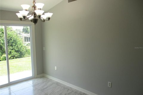 Casa en venta en Okeechobee, Florida, 3 dormitorios, 162.76 m2 № 550678 - foto 25
