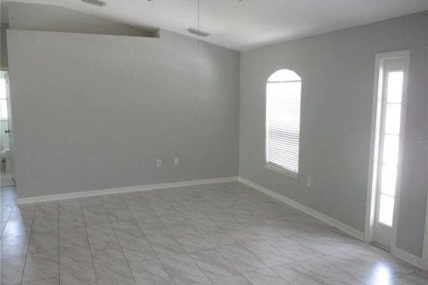 Casa en venta en Okeechobee, Florida, 3 dormitorios, 162.76 m2 № 550678 - foto 24