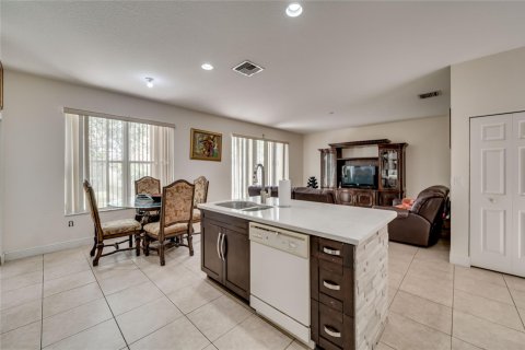 House in Miramar, Florida 5 bedrooms, 244.98 sq.m. № 869081 - photo 9