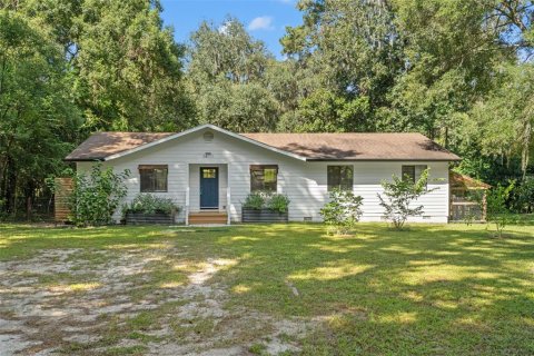 House in Brooksville, Florida 4 bedrooms, 133.59 sq.m. № 1379424 - photo 1