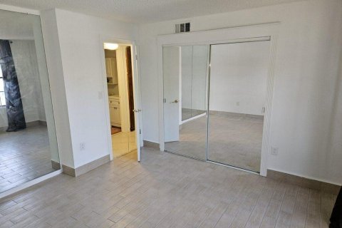 Touwnhouse à vendre à Pembroke Pines, Floride: 3 chambres, 149.76 m2 № 1222773 - photo 12