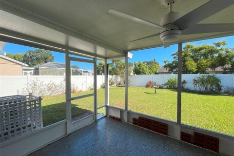 Villa ou maison à vendre à New Port Richey, Floride: 2 chambres, 79.71 m2 № 1377883 - photo 22