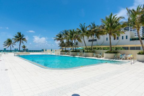 Copropriété à vendre à Hollywood, Floride: 1 chambre, 77.57 m2 № 1182525 - photo 25