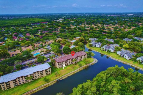 Copropriété à vendre à Coconut Creek, Floride: 2 chambres, 120.77 m2 № 1182527 - photo 20