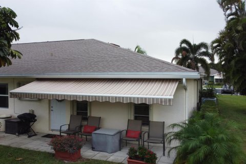 Villa ou maison à vendre à Delray Beach, Floride: 2 chambres, 110.18 m2 № 851792 - photo 8