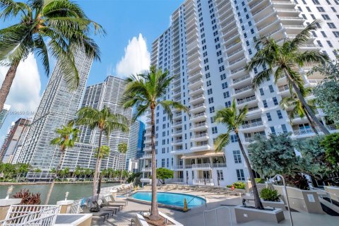 Condo in Miami, Florida, 1 bedroom  № 1387794 - photo 20