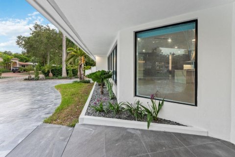 Villa ou maison à vendre à Coral Gables, Floride: 4 chambres, 248.51 m2 № 1184084 - photo 20