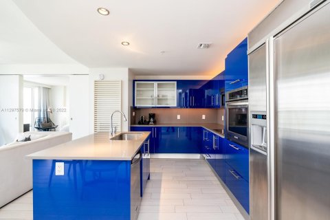 Condominio en venta en Fort Lauderdale, Florida, 2 dormitorios, 112.78 m2 № 163902 - foto 25