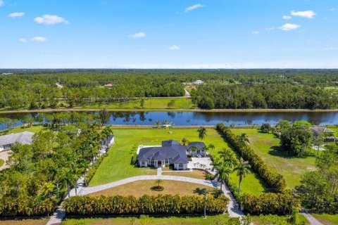 Villa ou maison à vendre à Lake Worth, Floride: 6 chambres, 548.87 m2 № 1188755 - photo 18