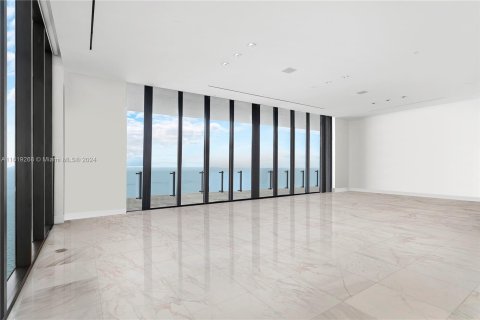 Condo in Sunny Isles Beach, Florida, 3 bedrooms  № 1280954 - photo 17