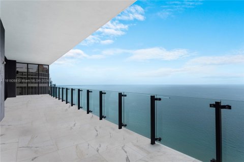 Condo in Sunny Isles Beach, Florida, 3 bedrooms  № 1280954 - photo 4