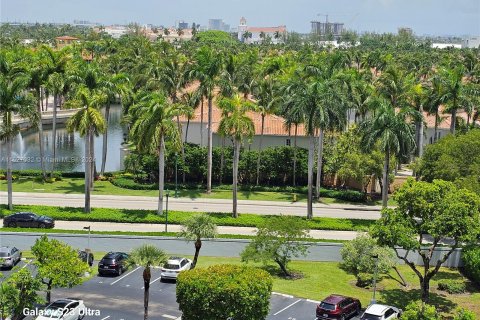 Condominio en venta en Aventura, Florida, 2 dormitorios, 92.34 m2 № 1281310 - foto 10