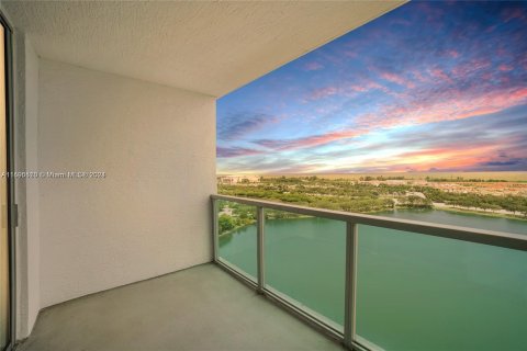 Condominio en venta en Sunrise, Florida, 2 dormitorios, 108.23 m2 № 1180395 - foto 5