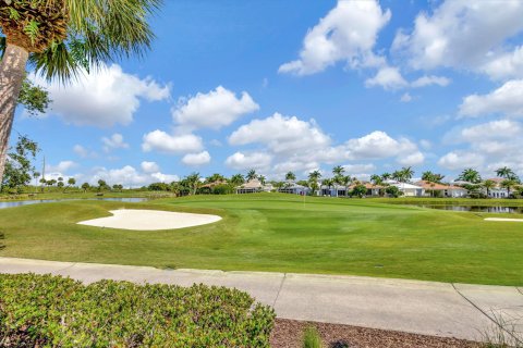 Villa ou maison à vendre à Palm Beach Gardens, Floride: 3 chambres, 237.27 m2 № 1208756 - photo 1