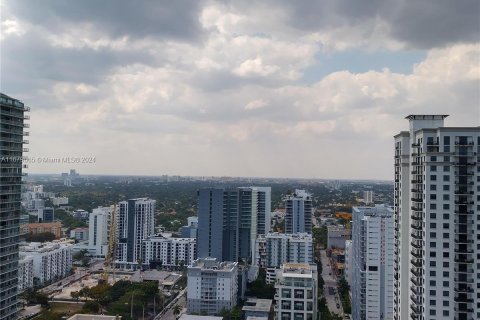 Condominio en venta en Miami, Florida, 2 dormitorios, 125.98 m2 № 1409353 - foto 4