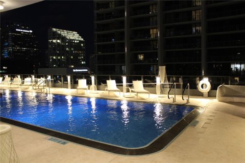 Condominio en venta en Miami, Florida, 2 dormitorios, 125.98 m2 № 1409353 - foto 18