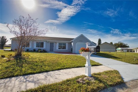 Villa ou maison à vendre à North Port, Floride: 3 chambres, 122.26 m2 № 1408715 - photo 16