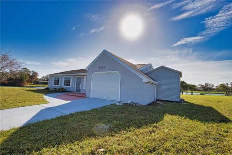 House in North Port, Florida 3 bedrooms, 122.26 sq.m. № 1408715 - photo 20