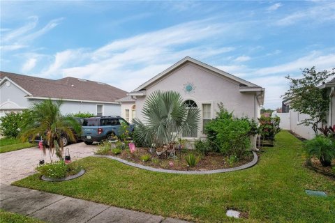 House in Davenport, Florida 4 bedrooms, 165.37 sq.m. № 1422696 - photo 3