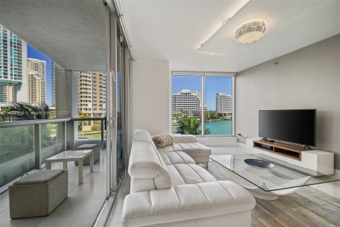 Copropriété à vendre à Miami, Floride: 2 chambres, 139.82 m2 № 657873 - photo 12