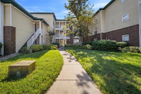 Condo in Tampa, Florida, 2 bedrooms  № 1422170 - photo 1